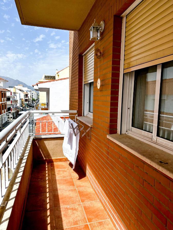 Playa Sun Apartment San Luis de Sabinillas Ngoại thất bức ảnh